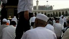 Makkah - Priest Hunting Shia Women in Masjid Haram