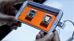 Samsung Galaxy S4 unveiled in New York - video