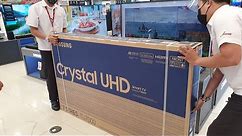 Samsung 70 Inches UHD TV Unboxing TU7000
