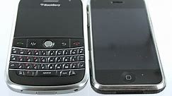 iPhone vs. BlackBerry Bold: Hands On (and Wait-a-Thon)