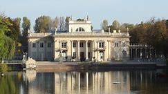 Warszawa - Łazienki Królewskie - Pałac Na Wodzie - Belweder - Stara Pomarańczarnia - Pomnik Chopina