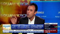 Vivek Ramaswamy clashes with CNBC hosts