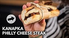 Epicka KANAPKA Philliy Cheese Steak - przepis wegański! | WegeTuba