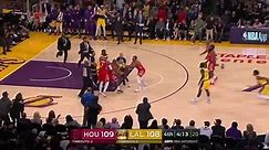 Fight breaks out in Rockets-Lakers.