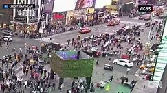Video shows people running from manhole fire in Times Square