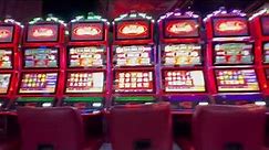Mohegan Sun Casino of the Earth - Slot Machine Tour!