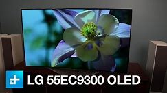LG 55EC9300 - Up close with LG's 55-inch OLED TV
