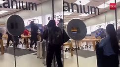 iPhone store looting video goes viral: Over 100 masked men attack Philadelphia store after iPhone 15 launch