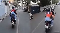 The Most Amazing Motorcycle Police Chase Ever!