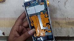 how to change Sony z1 lcd display screen
