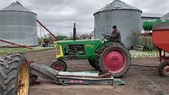 White 2-85 Tractor, picking corn with New Idea 2 row picker. 2019 Corn Harvest