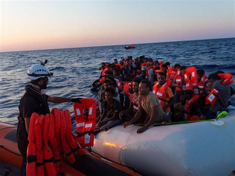 Italy: End Border Control Pact with Libya