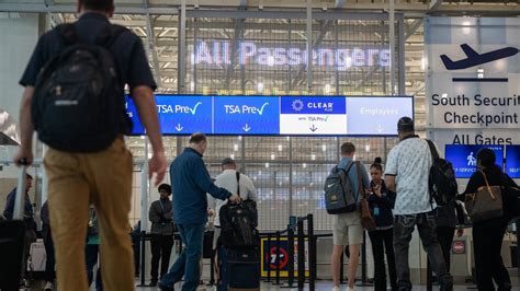 What to do if your flight is delayed or canceled during the government shutdown