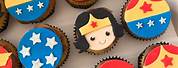 Wonder Woman Cupcake Cake