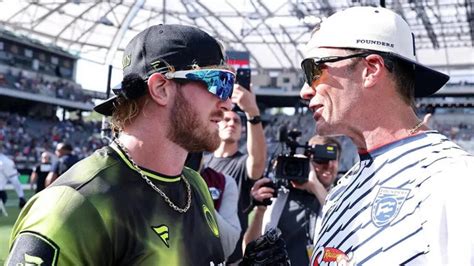 He's washed up: Logan Paul extends Tom Brady feud with brutal jab ahead ...