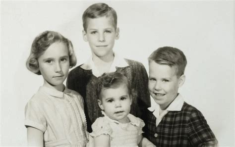 AI prompts bringing retro photo magic back