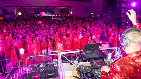The Center builds community during 'exciting' Red Dress event