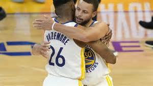 How Under Armour signed Stephen Curry away from Nike – NBC Los Angeles