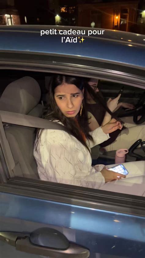 Hello Baby Box 🤍 lo que trae la cajita | alejandracarpenter (@alejandra.carpenter)