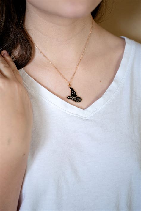 Wizard Hat SUNNYCLUE Charms - 40Pcs Gothic Witch Hat Mini Charms For ...