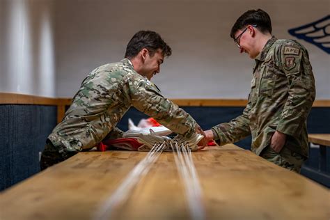 86th’s Aircrew Flight Equipment shop keeps aircrew rigged and ready > Ramstein Air Base > News