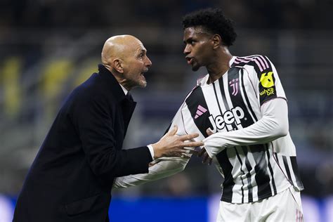 Report: Juventus fullback Juan Cabal done for the season with adductor injury