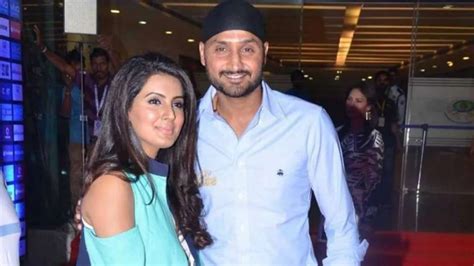 Harbhajan Singh blessed with daughter