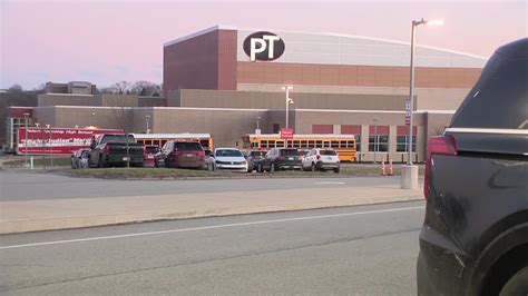 High school student faces more than 300 charges in sextortion scheme ...