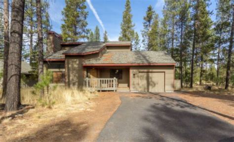 Private Hot Tub and Cozy Fireplace - Inviting Family Haven, Sunriver ...