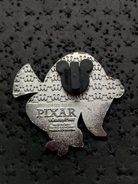 Loungefly Disney Finding Nemo Mystery Blind Box Pin - Fish Tank Friends