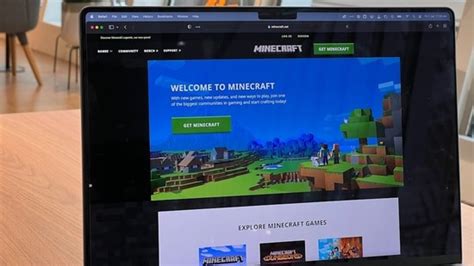When will Minecraft realms be back up? Frustrated users report 'bedrock ...