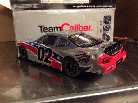 Daytona 500 2002 Grand Prix Pontiac Team Caliber Preferred NASCAR Diecast 1:24