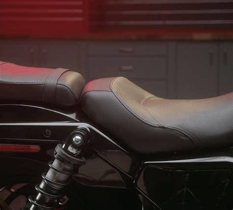 Sundowner Solo Rider Seat | Harley-Davidson IN