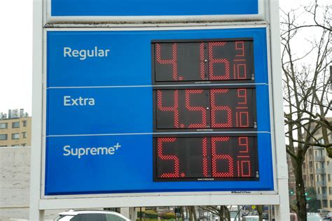 MAGA Panics as Lawmakers Call Out Trump on Rising Gas Prices