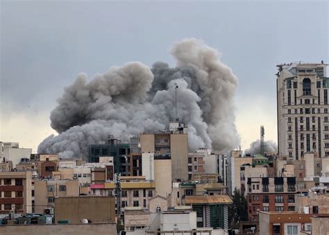 Iran launches new attacks as US warns of 'most intense day of strikes'