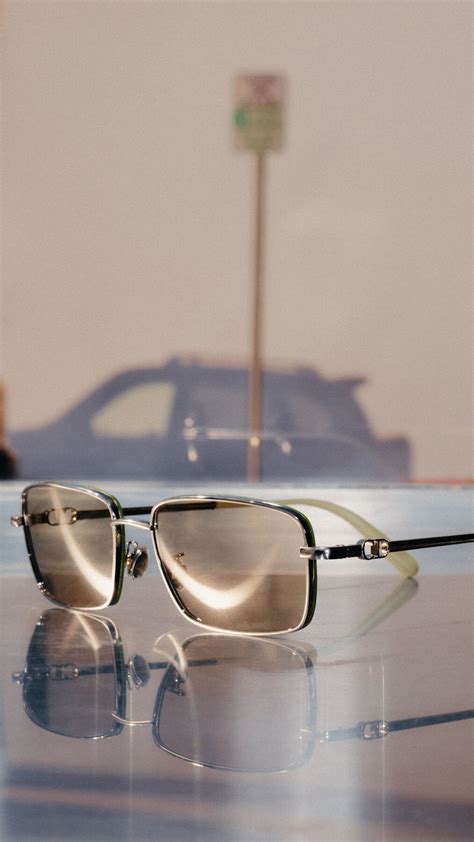 Designer Sunglasses for Men - Aviator | DIOR IN