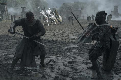 A Knight of the Seven Kingdoms vs Breaking Bad: Review bombing knocks ...