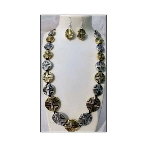 Fancy Jewelry Retailers & Dealers in South 24 Parganas