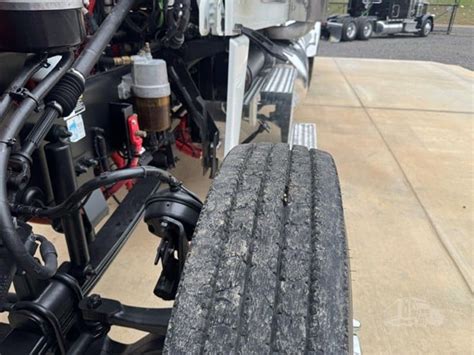 2015 PETERBILT 389 For Sale in Byram, Mississippi | www.traktraders.com