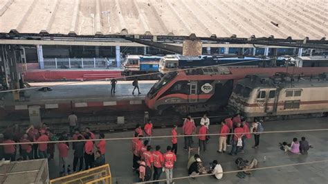 Mumbai: Railway unions commemorate 1974 strike anniversary