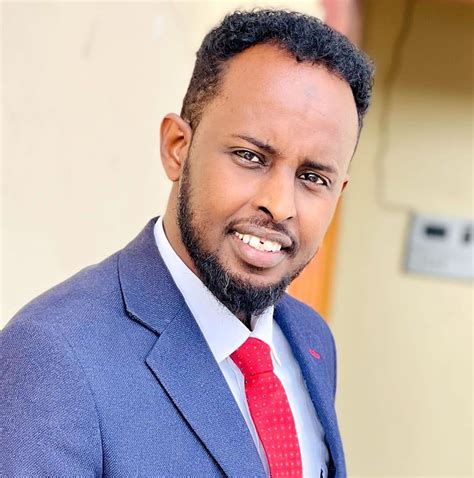 Muqdisho nin Nairobi dab kushidaya... - Abdirizak Mire Dhore | Facebook