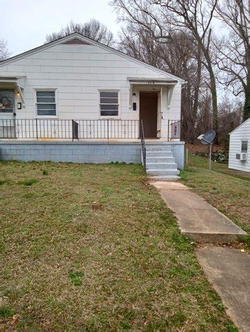 2 Bedroom Houses for Rent in 24541, VA | Realtor.com®