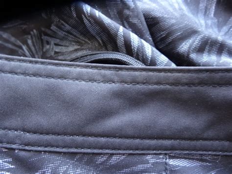 Travis Mathew Board Shorts Mens 32 Black Palm Leaf Stretch Swim Trunks NWOT