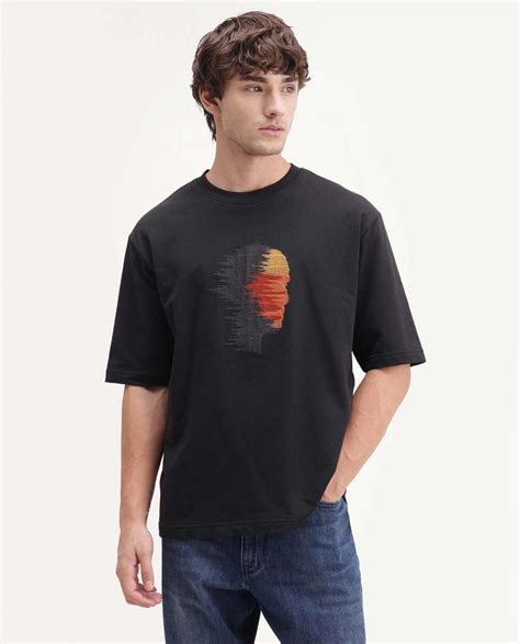 RARE RABBIT Printed Men Round Neck Black T-Shirt - Buy RARE RABBIT ...