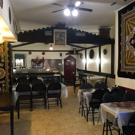 THE 10 BEST Restaurants Near Sweet Sushi Inc, Toronto