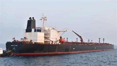 Russian oil tanker, US LPG carrier reach India as Hormuz crisis ...
