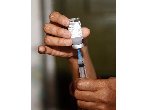 Nearly three lakh girls vaccinated in first fortnight of India’s HPV ...