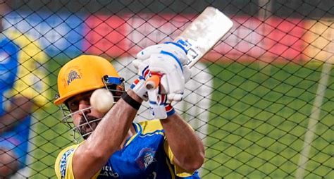 MS Dhoni to miss MI vs CSK clash, new return date revealed