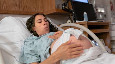 What Happens in the Operating Room During a C-Section
