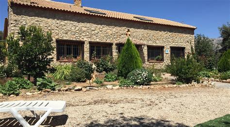 HOTEL DEHESA DEL RINCON (Pozo Alcon) - Inn Reviews & Photos - Tripadvisor
